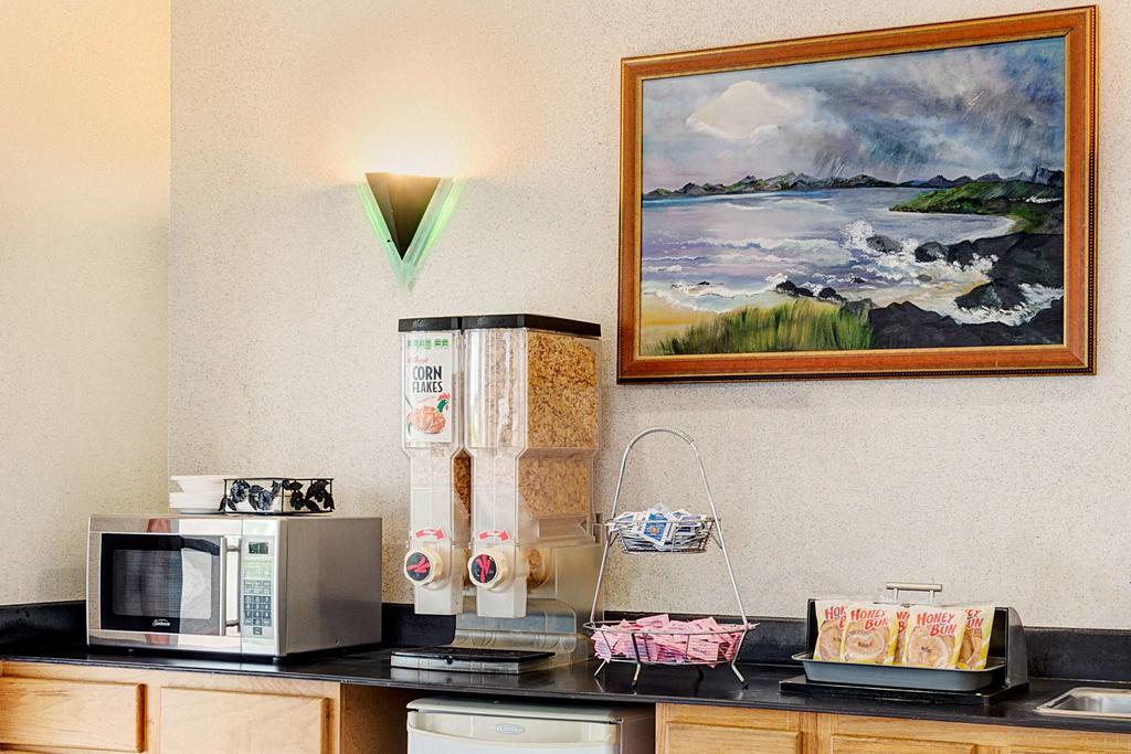 Express Inn 인디애나폴리스 외부 사진